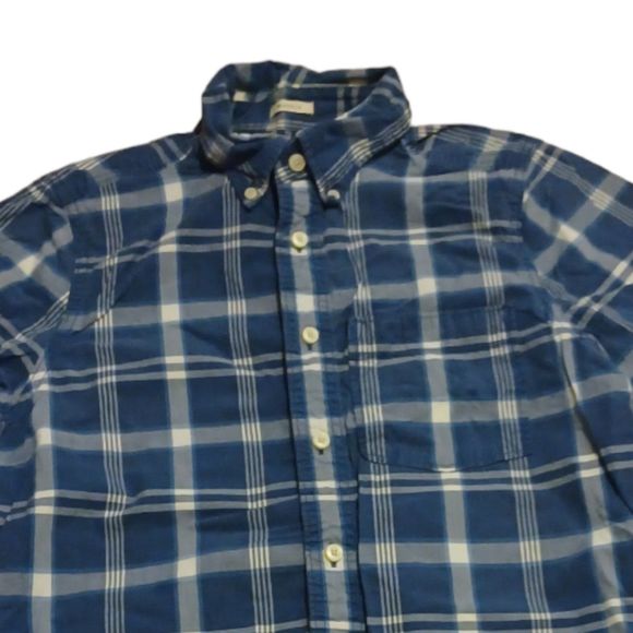 Abercrombie Men's Navy Plaid Collared Shirt Size Medium - Picture 3 of 8